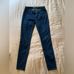 BDG Ankle Cigarette Jeans 29